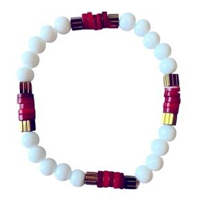NWT Handmade beaded with white and coral stones stretchy stackable bracelet